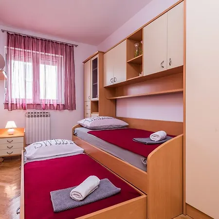 Kristina Appartamento Zara